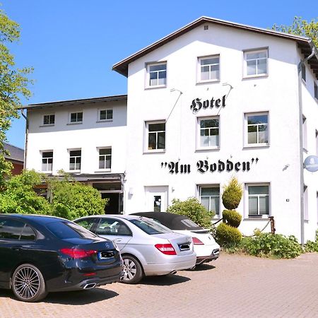 Hotel & Restaurant Am Bodden Putbus Bagian luar foto